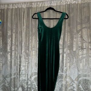 Elegant Green Velvet Dress